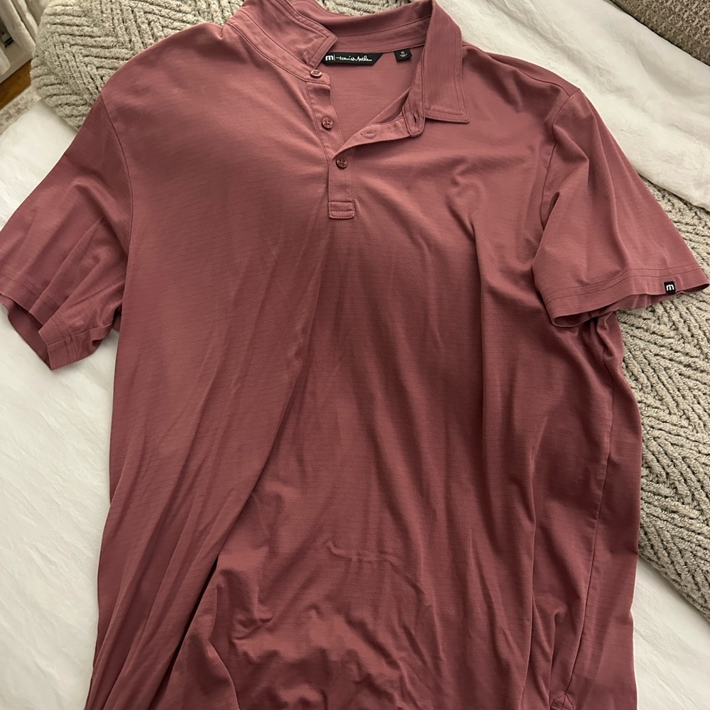 Travis Mathew Men’s XL Polo Shirt Dusty Rose Mauve Golf Performance